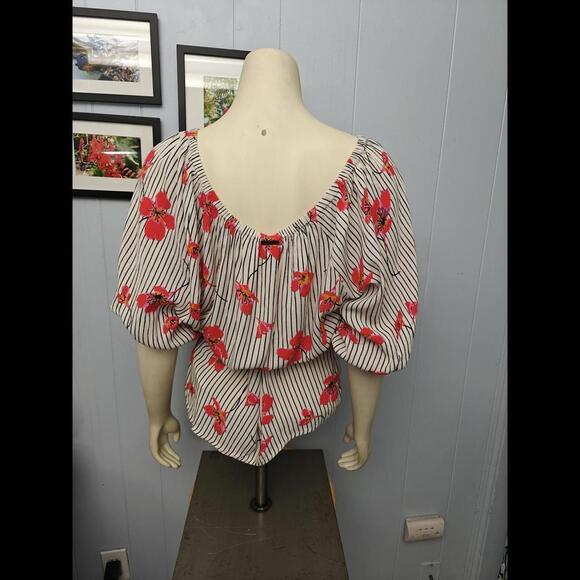 Billabong Wrap Blouse - Picture 3 of 6